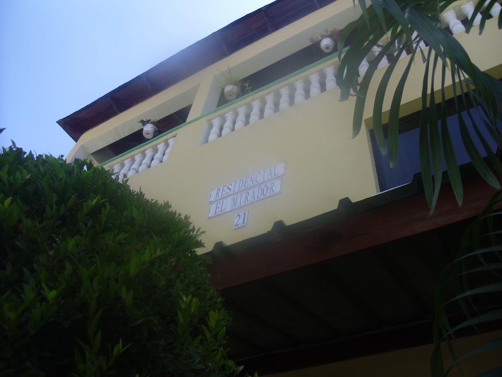 Residencial El Mirador Aparthotel Boca Chica Ngoại thất bức ảnh